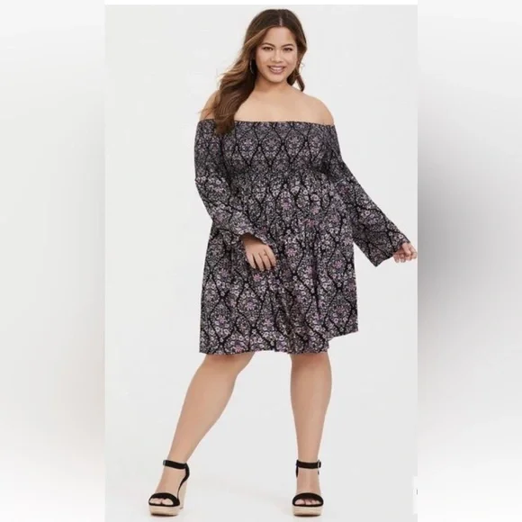 Torrid Challis Off-Shoulder Skater Dress Women’s Size 2 (634) - Picture 1 of 9